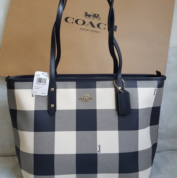 COACH CITY ZIP TOTE + MATCHING WRISTLETS +FREE gif - Picture 4 of 5